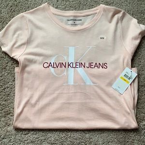 Calvin Klein T shirt NWT